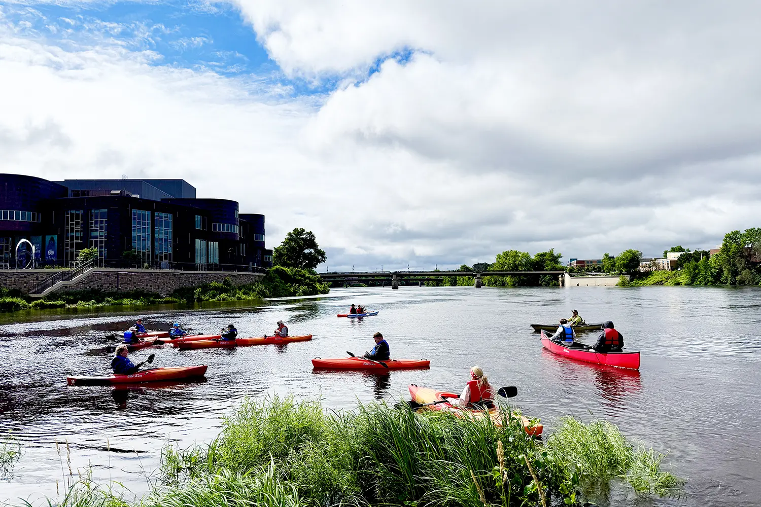 canoeing eau claire, wi