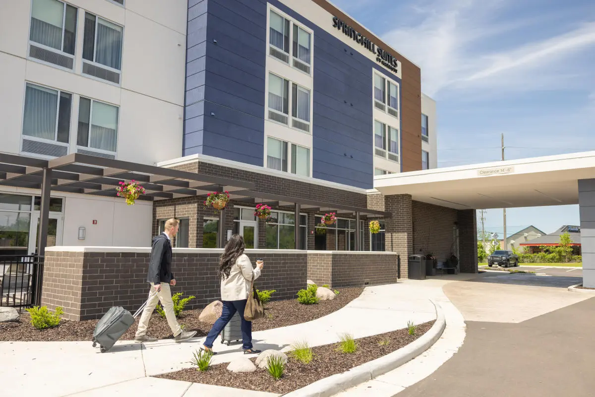 spring hill suites eau claire, wi